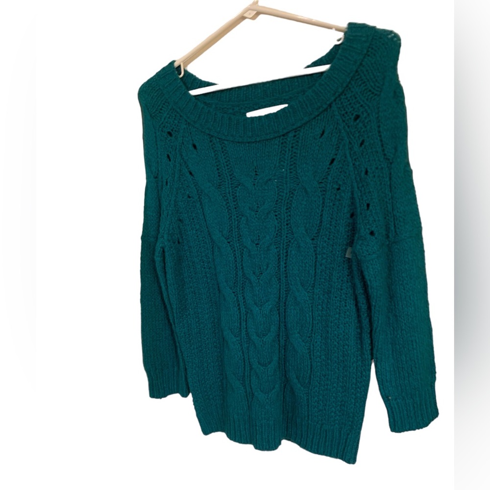 Emerald Green Kint Sweater Sz Medium NWT